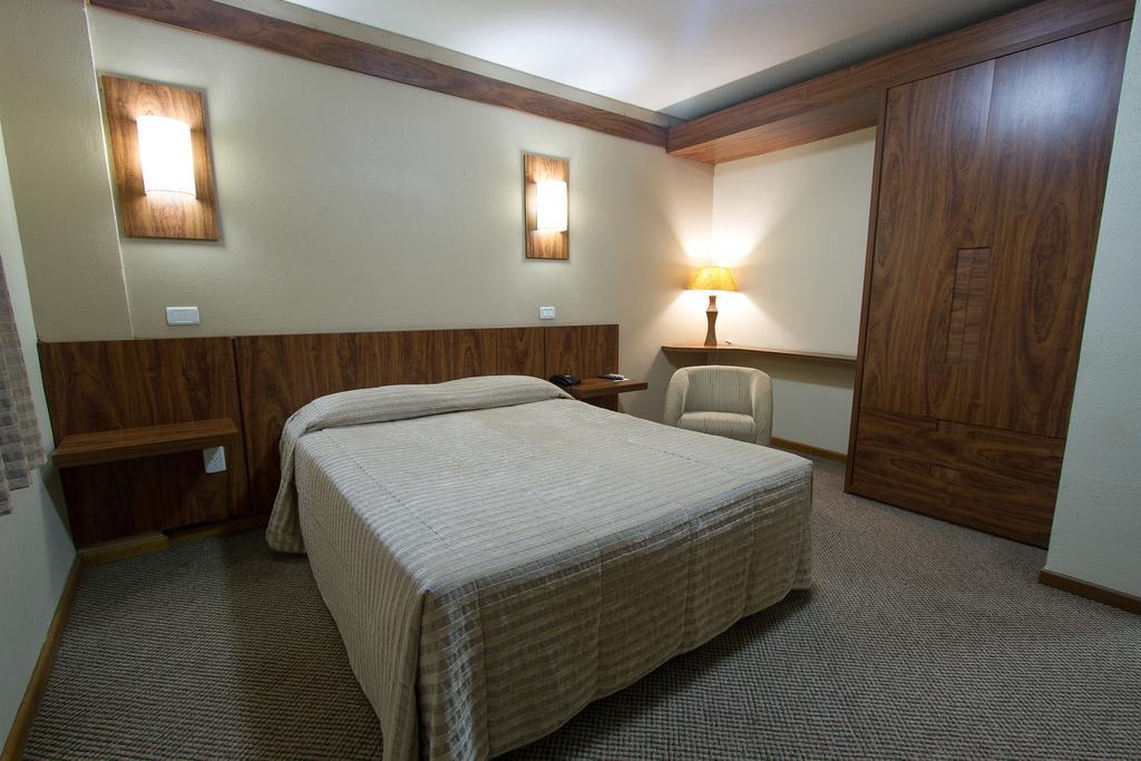 Hotel Le Canard לאגס מראה חיצוני תמונה