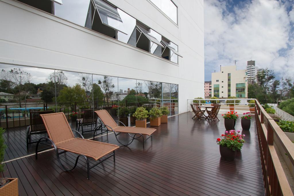Hotel Le Canard לאגס מראה חיצוני תמונה