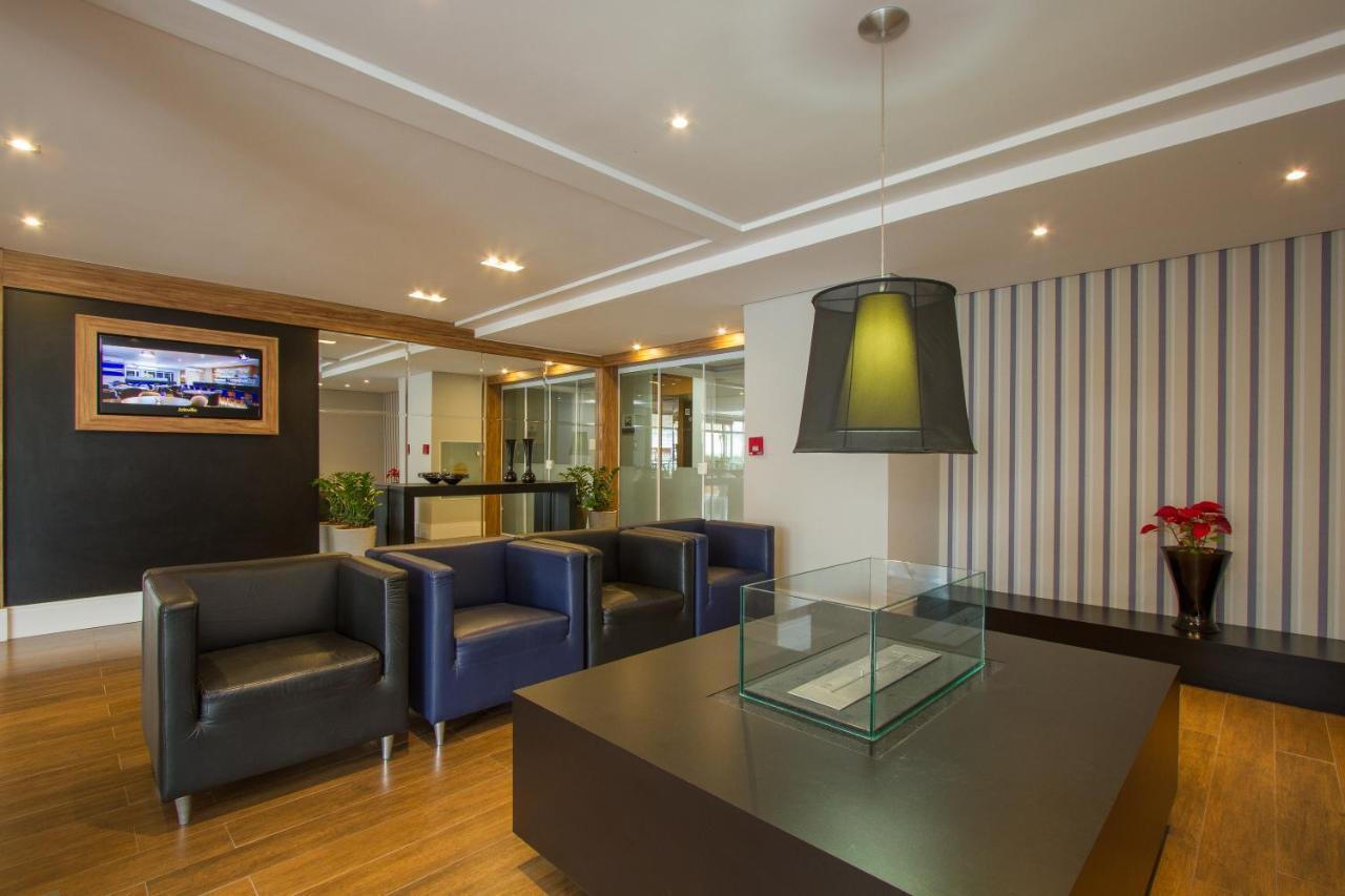 Hotel Le Canard לאגס מראה חיצוני תמונה