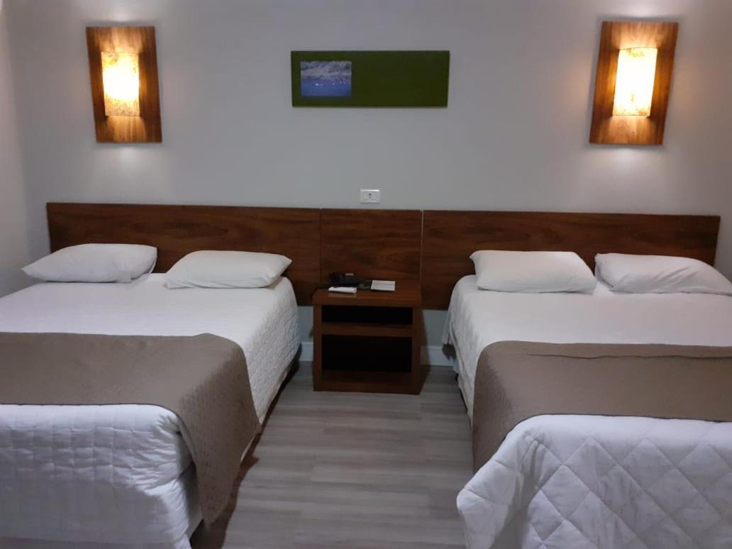Hotel Le Canard לאגס מראה חיצוני תמונה