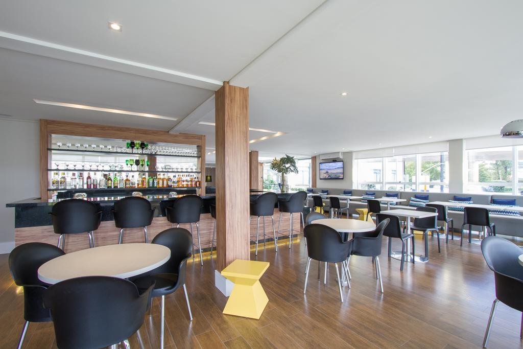 Hotel Le Canard לאגס מראה חיצוני תמונה